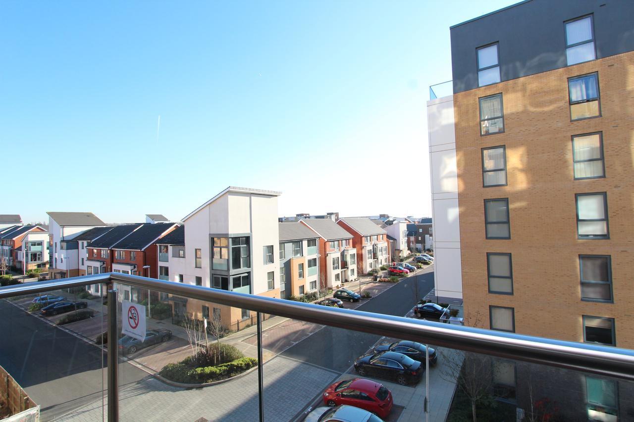 Contemporary Apartments With Secure Parking Reading Esterno foto