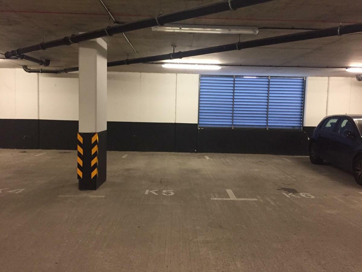 Contemporary Apartments With Secure Parking Reading Esterno foto